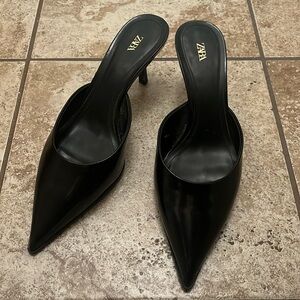 Zara Pointed Mule Heels Patent Black - 39